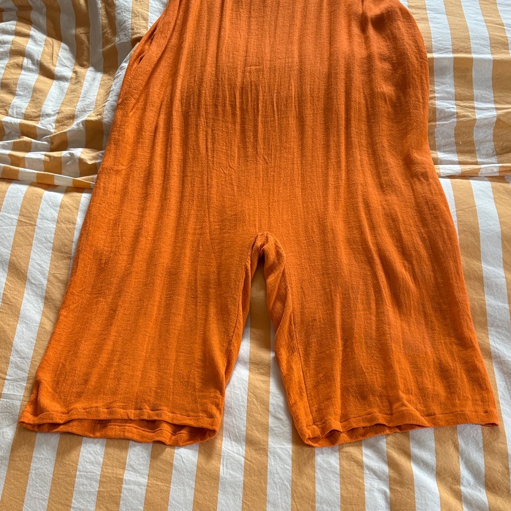 Black Crane orange sleeveless jumpsuit - Picture 5 of 5